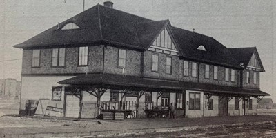 canadian-raleway-station